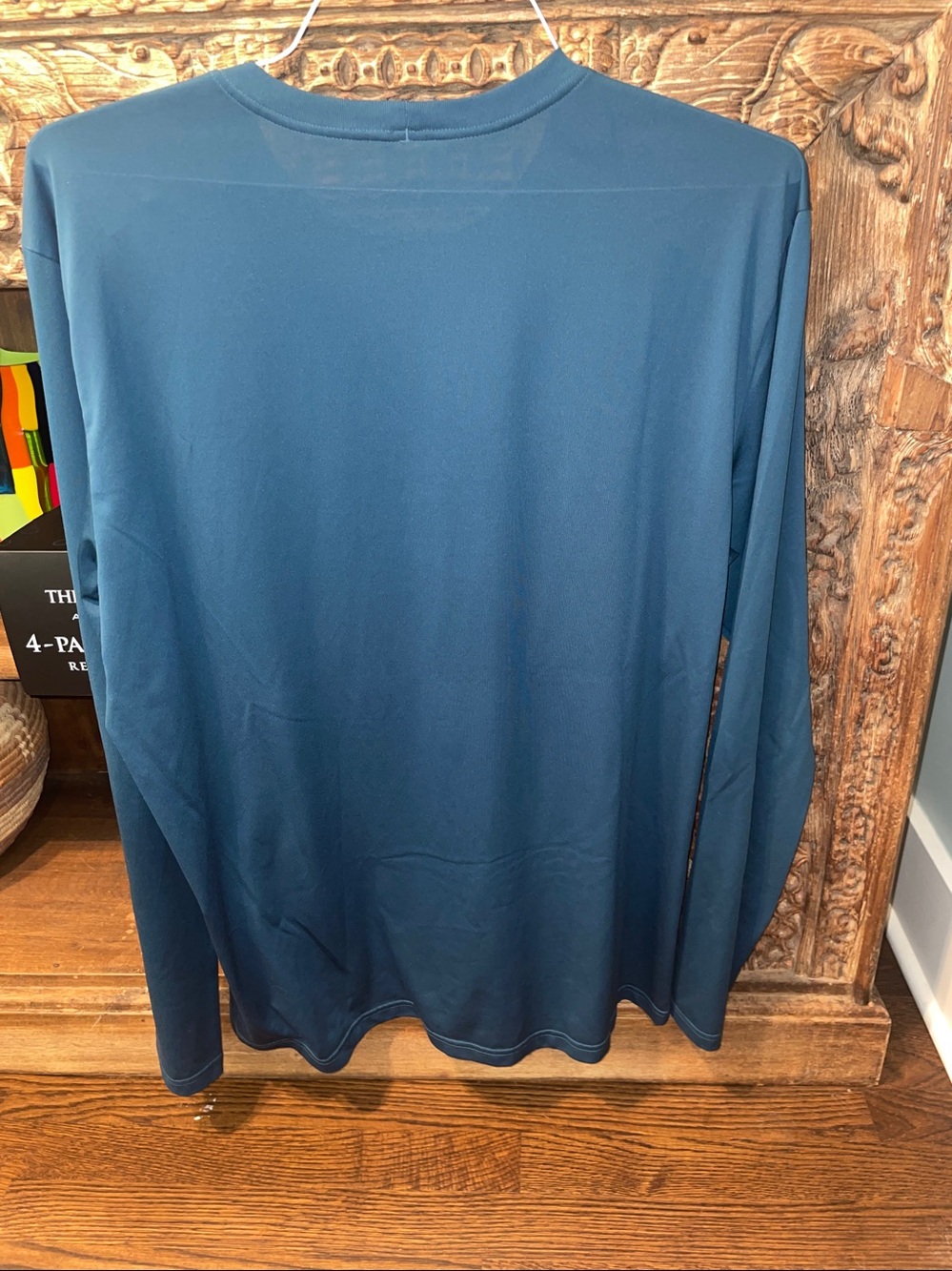 Patagonia Men's Long Sleeve Crew in Dark Bluegreenc - Picture 3 of 3